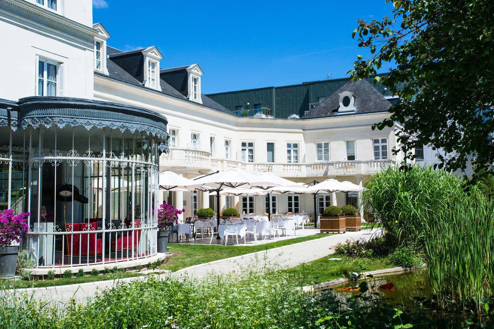 Chateau Belmont By The Crest Collection Hotel