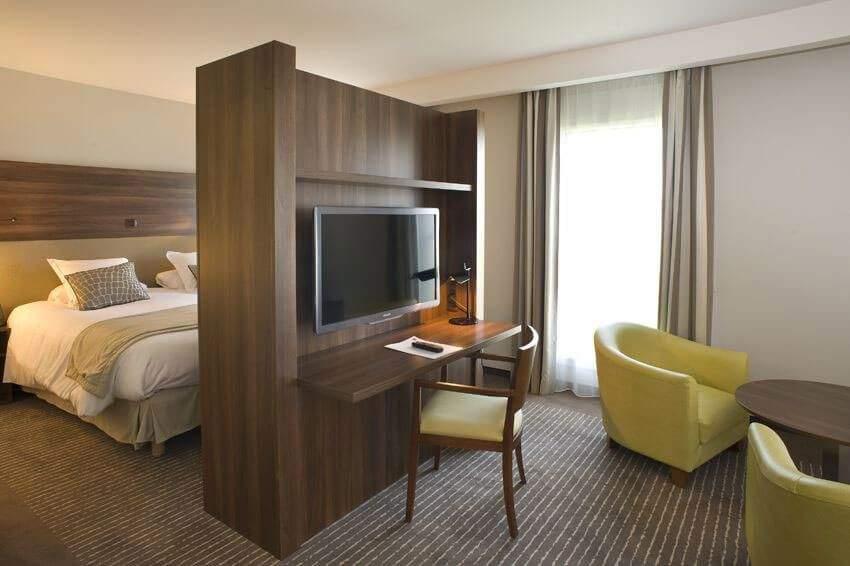 Hotel Chateau Belmont By The Crest Collection Tours