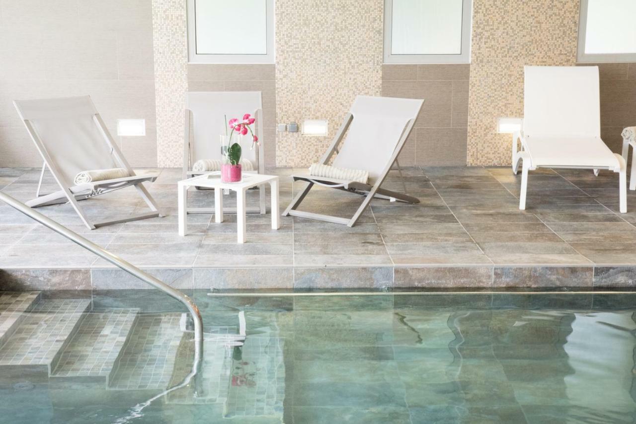 Chateau Belmont By The Crest Collection Hotel